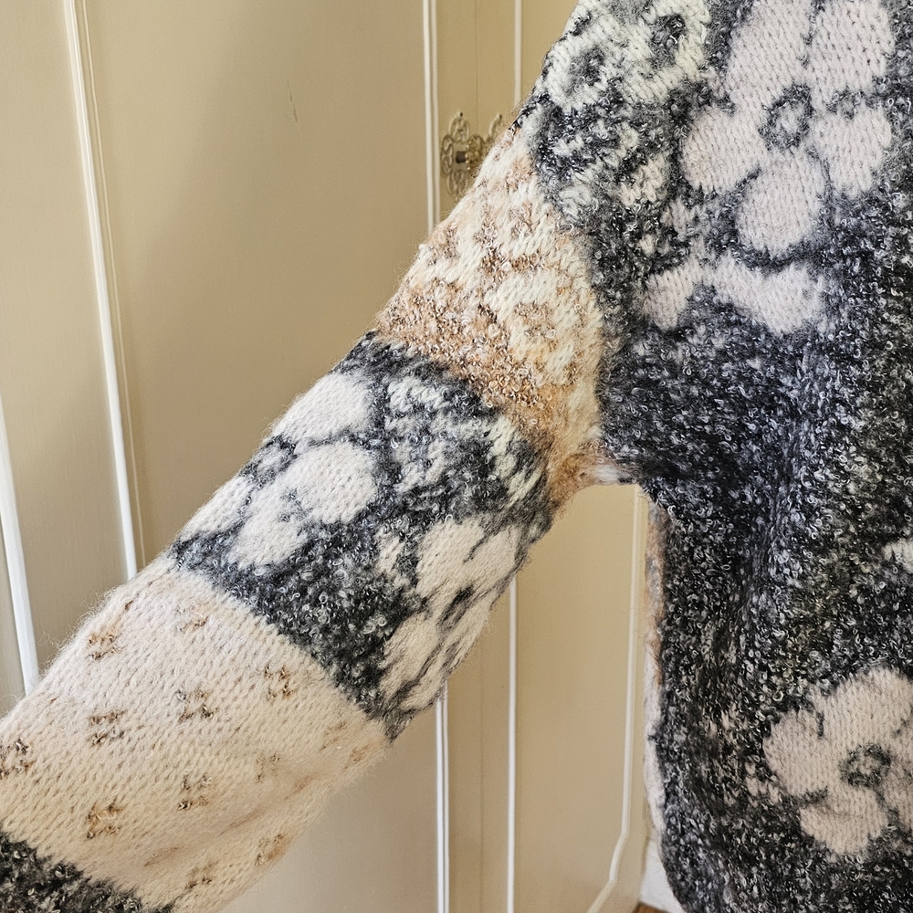 Free People Gather Me Close Cardigan XS Textured Bouclé in Gray, Cream & Tan - Picture 4 of 11
